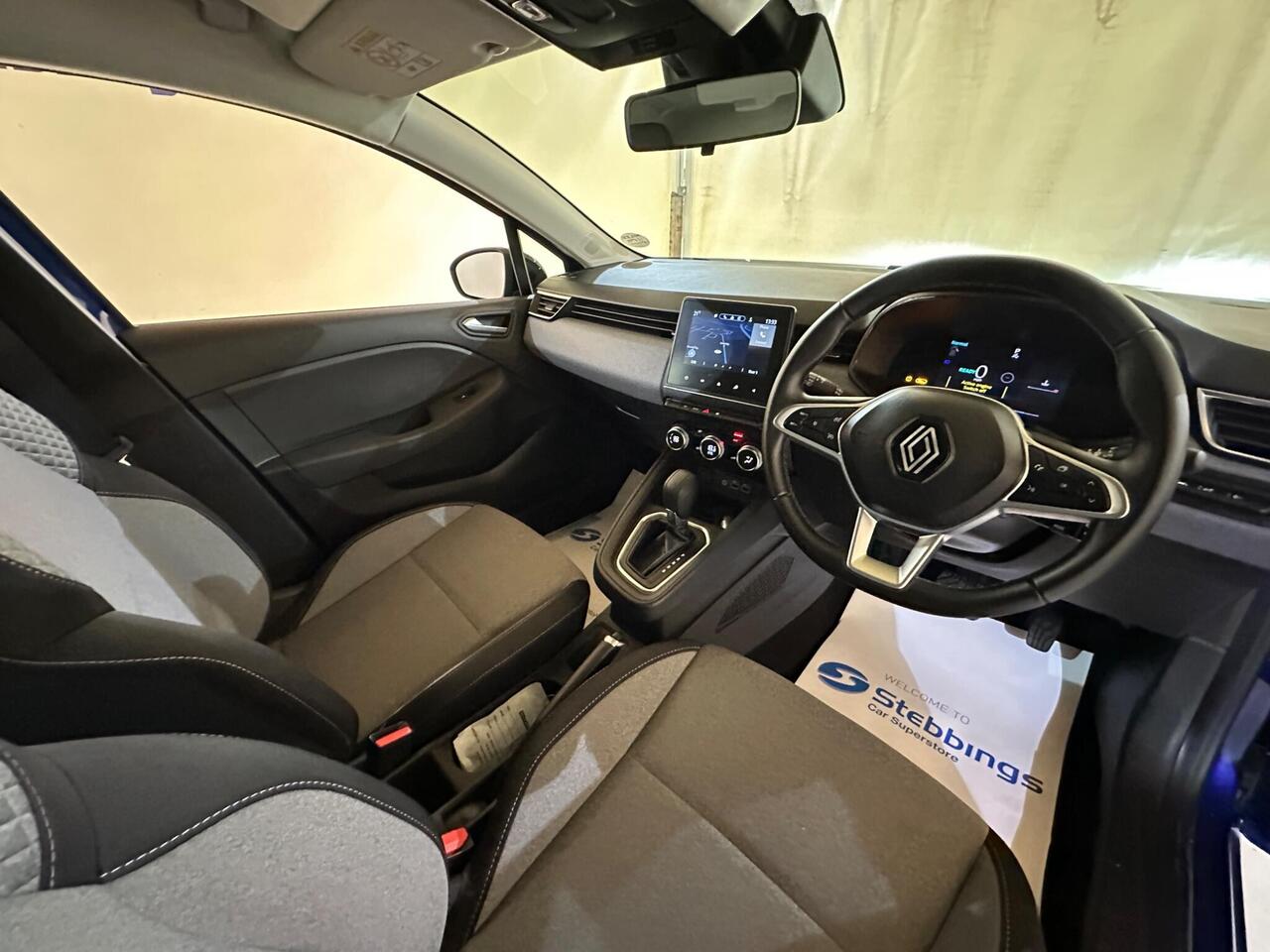 Renault Clio YJ24JPN