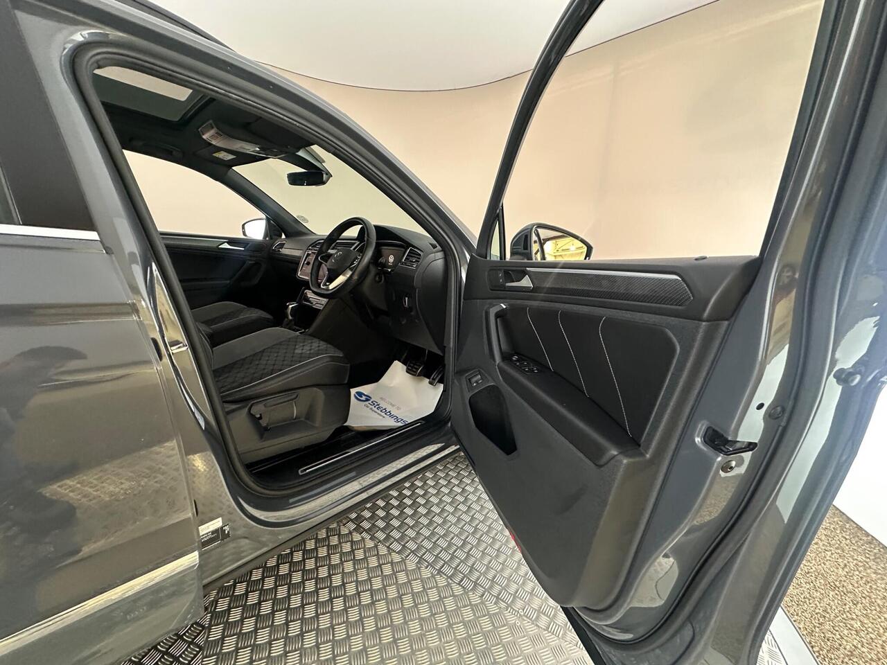 Volkswagen Tiguan YG23VZE