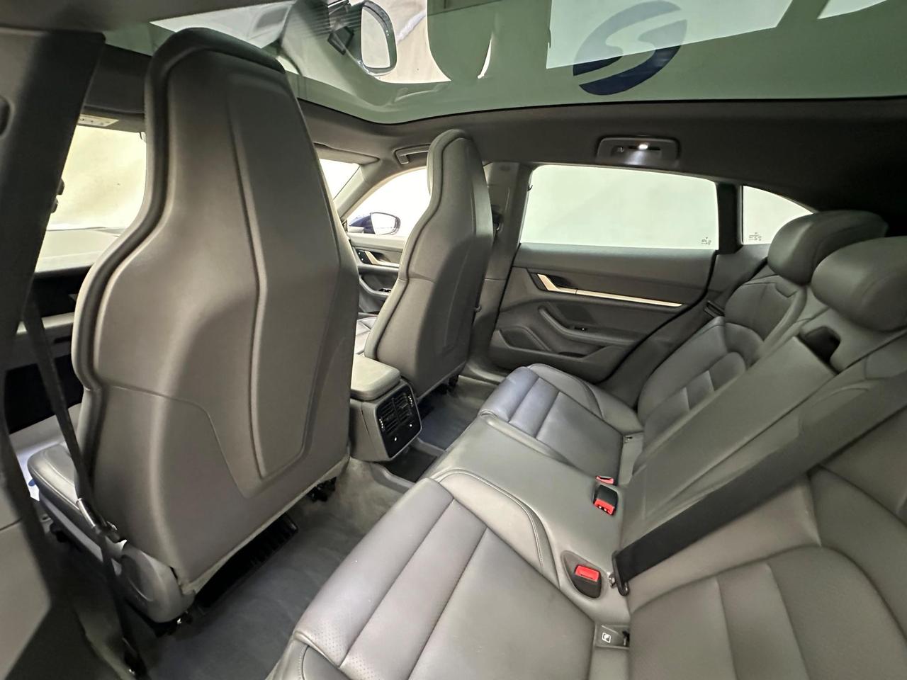 Porsche Taycan LB22MVG