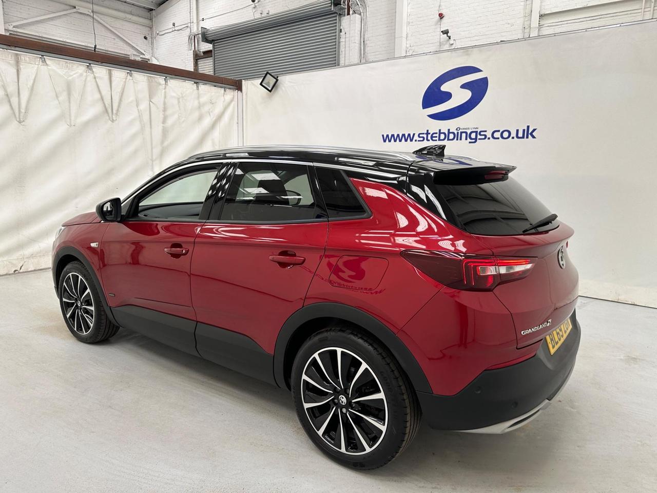Vauxhall Grandland X BL69ZGN