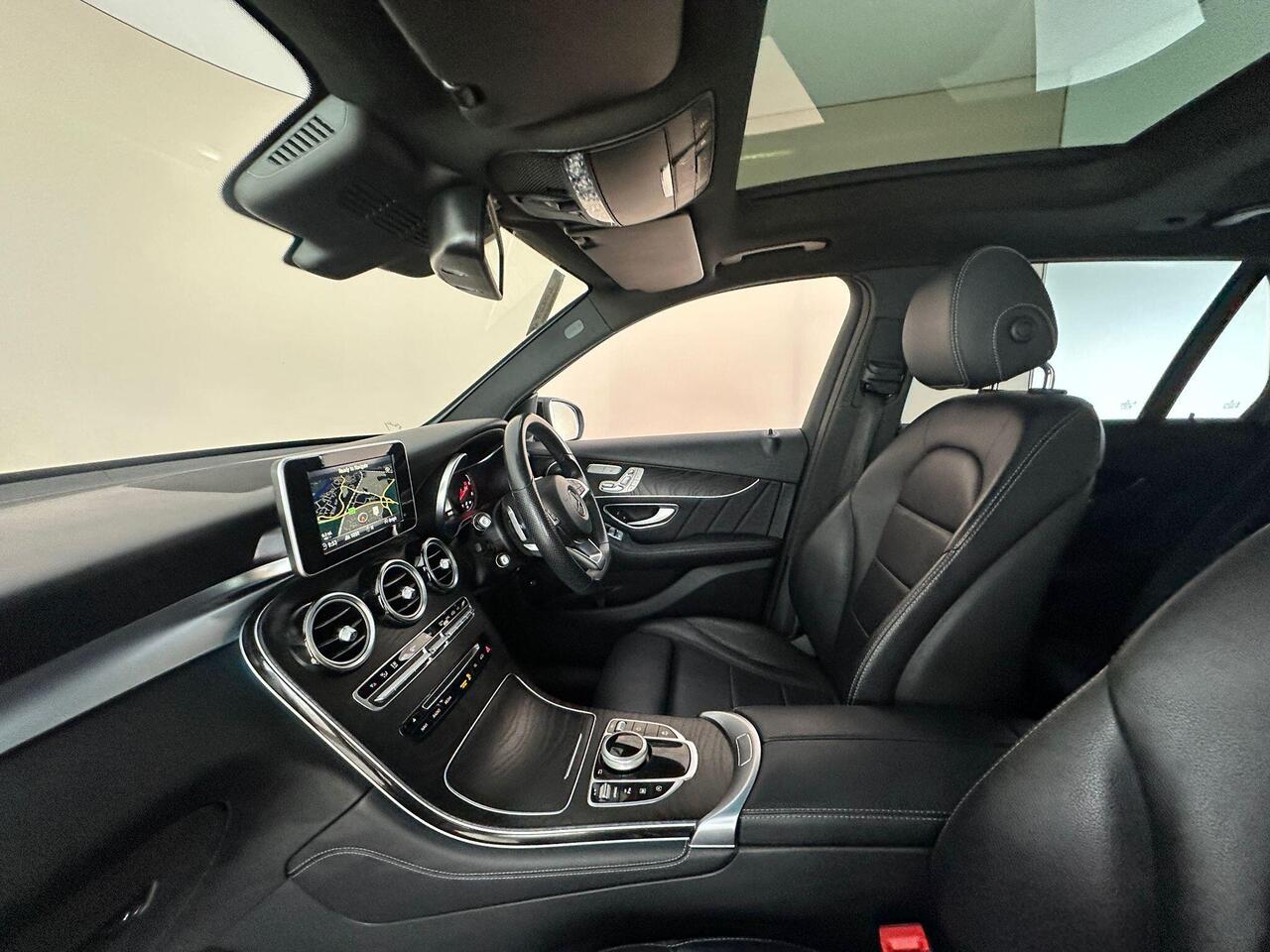 Mercedes-Benz GLC PJ67VXU