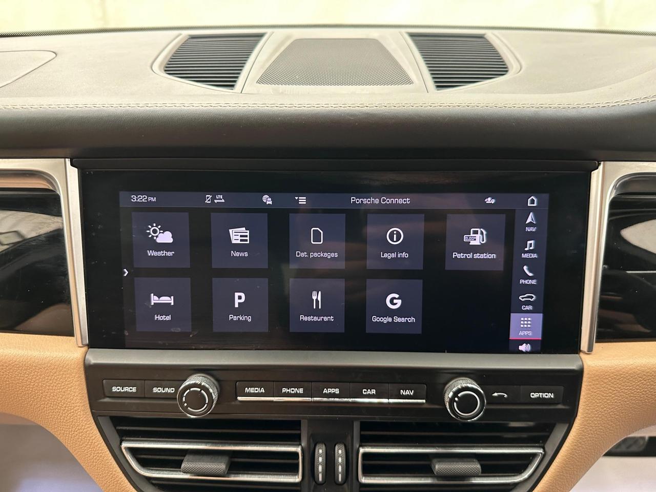 Porsche Macan AE69ODL