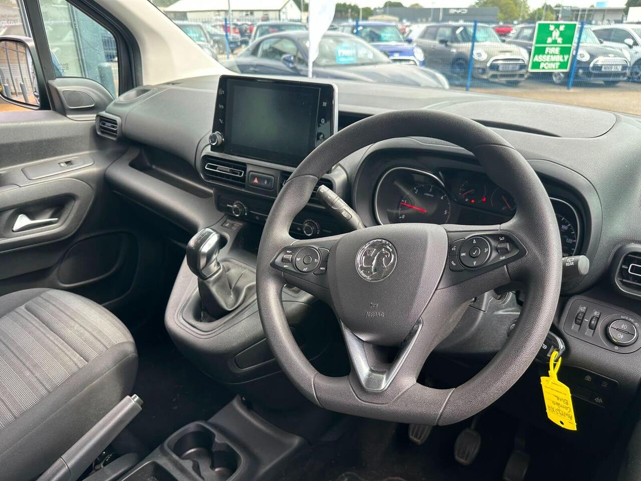 Vauxhall Combo Life AW19SXU