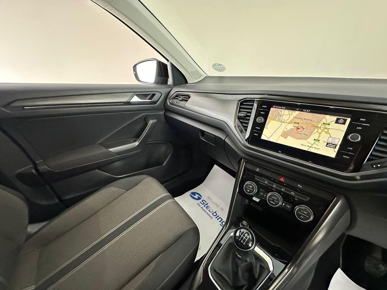 Volkswagen T-Roc DA69JFF