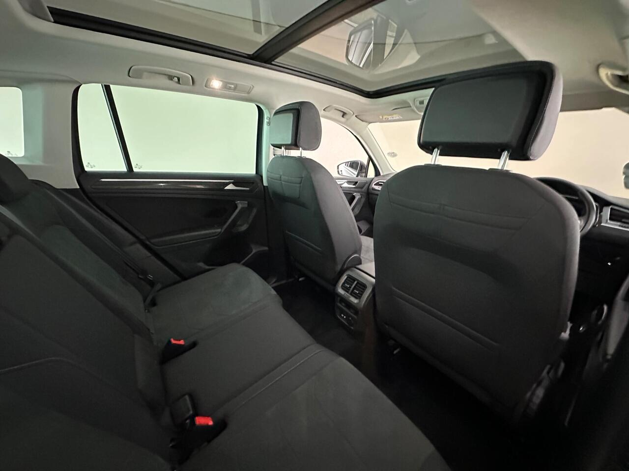 Volkswagen Tiguan CA21HYZ