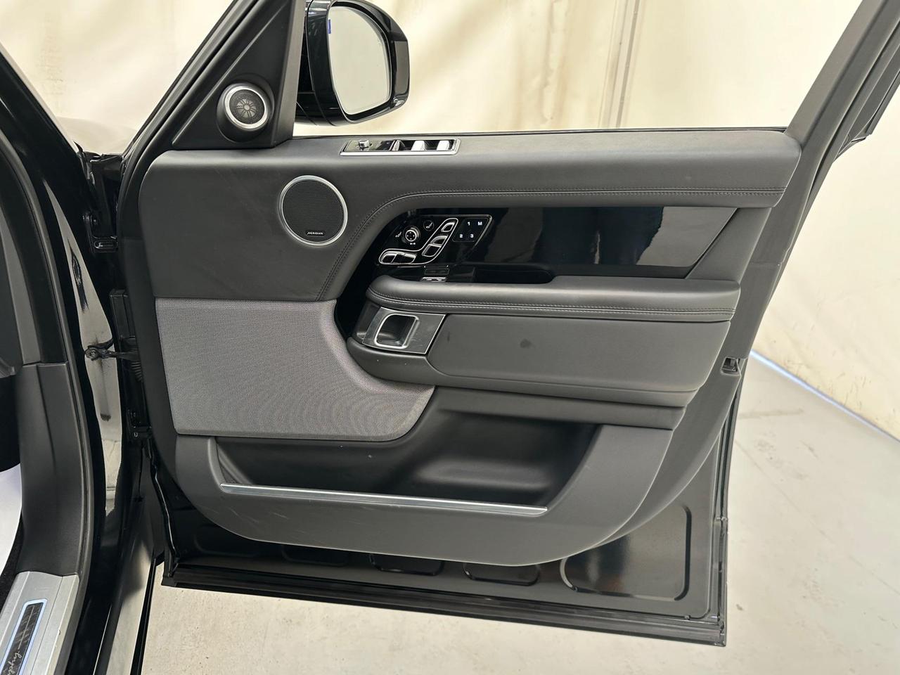 Land Rover Range Rover BU68WBT