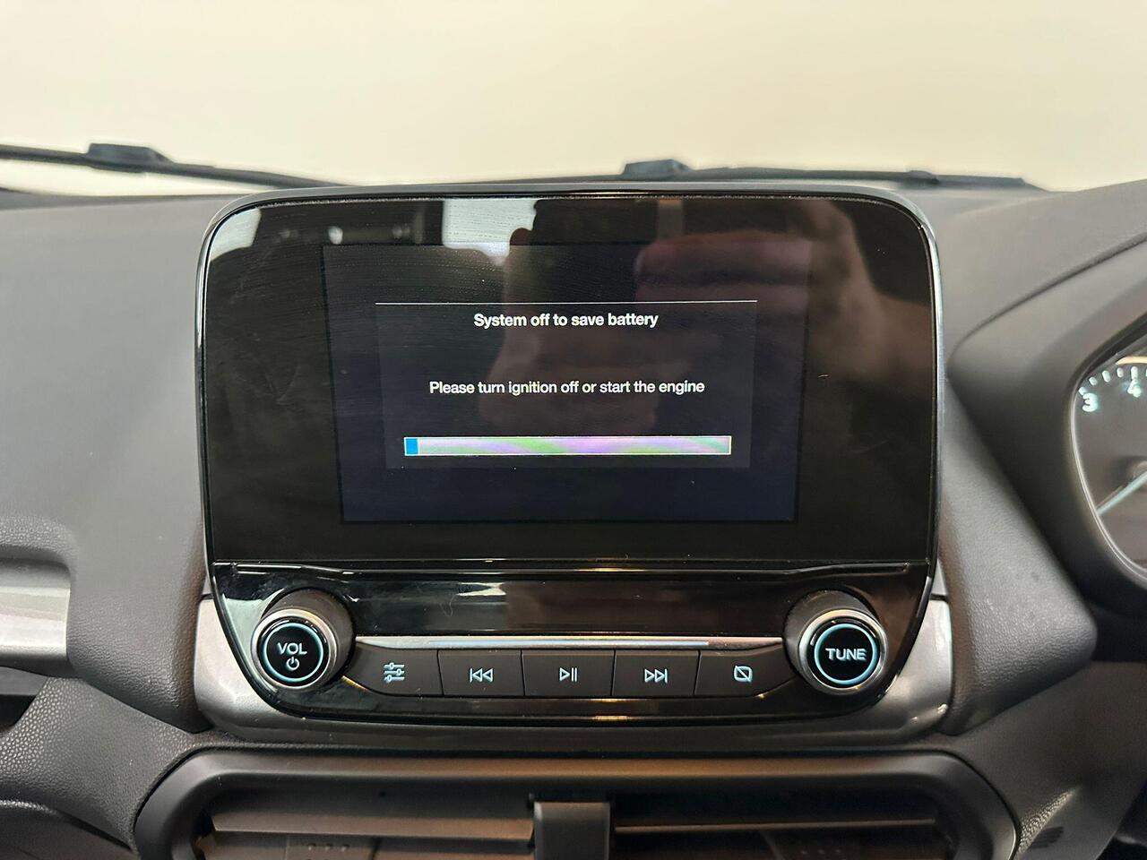 Ford EcoSport DK68ZXG