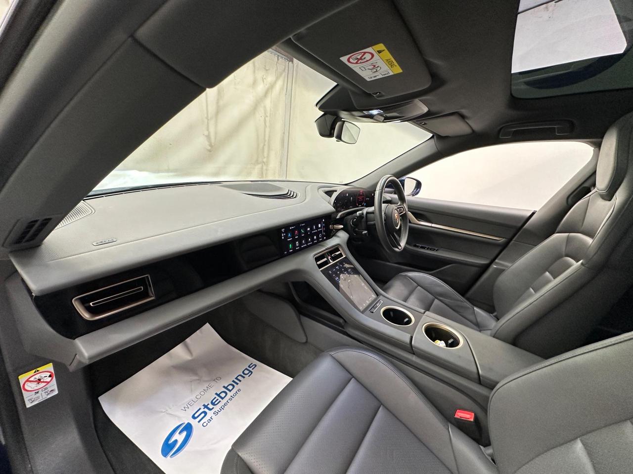 Porsche Taycan LB22MVG