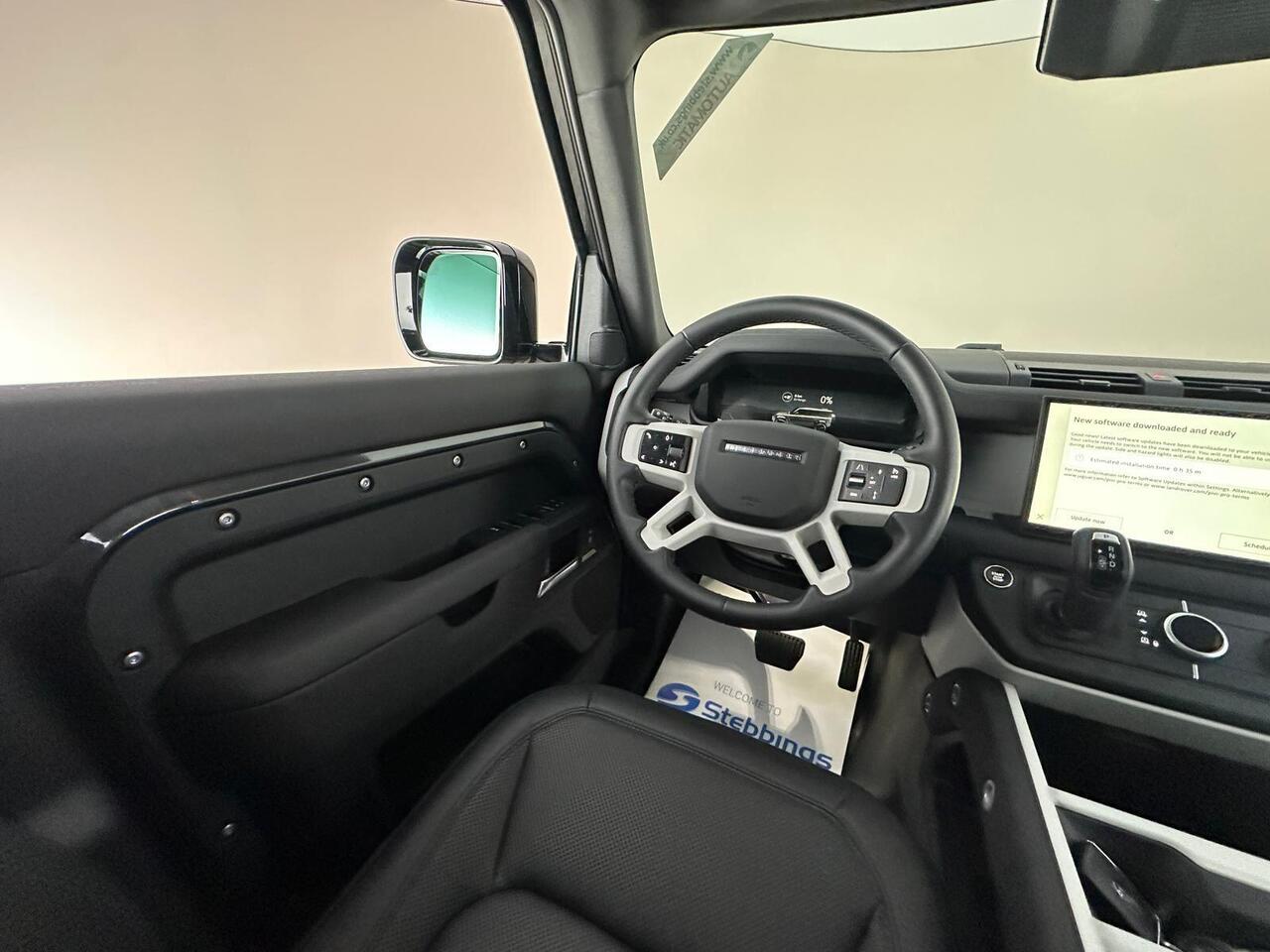 Land Rover Defender 110 FJ25GUH