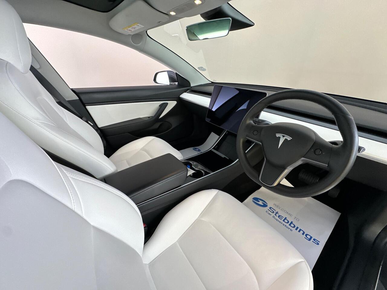 Tesla Model 3 BU70XRY