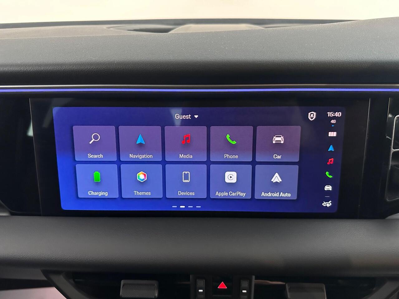 Porsche Macan FD74LXY