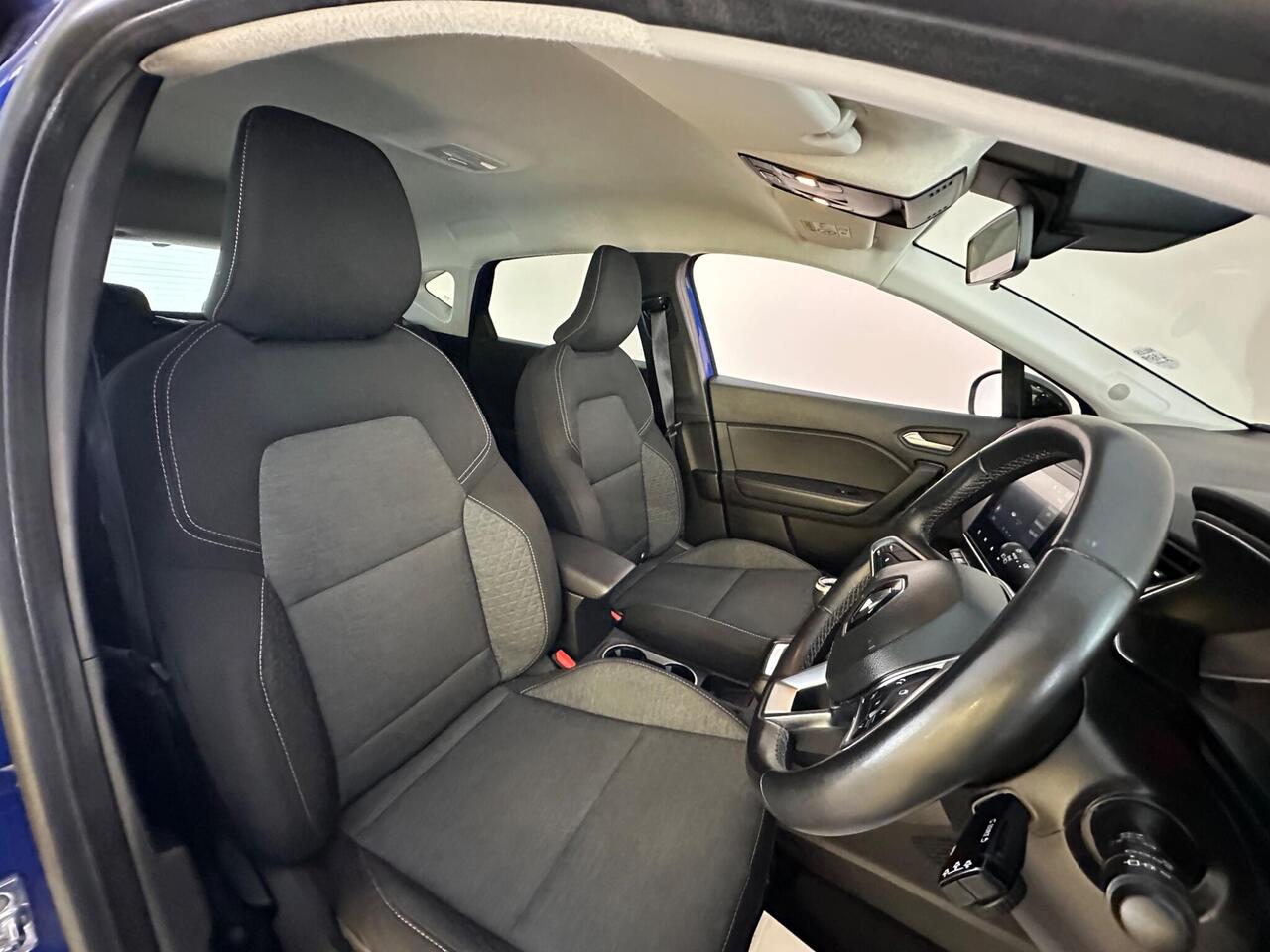 Renault Captur SG22VZS