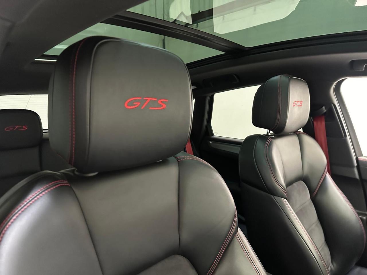 Porsche Macan AF17MLL
