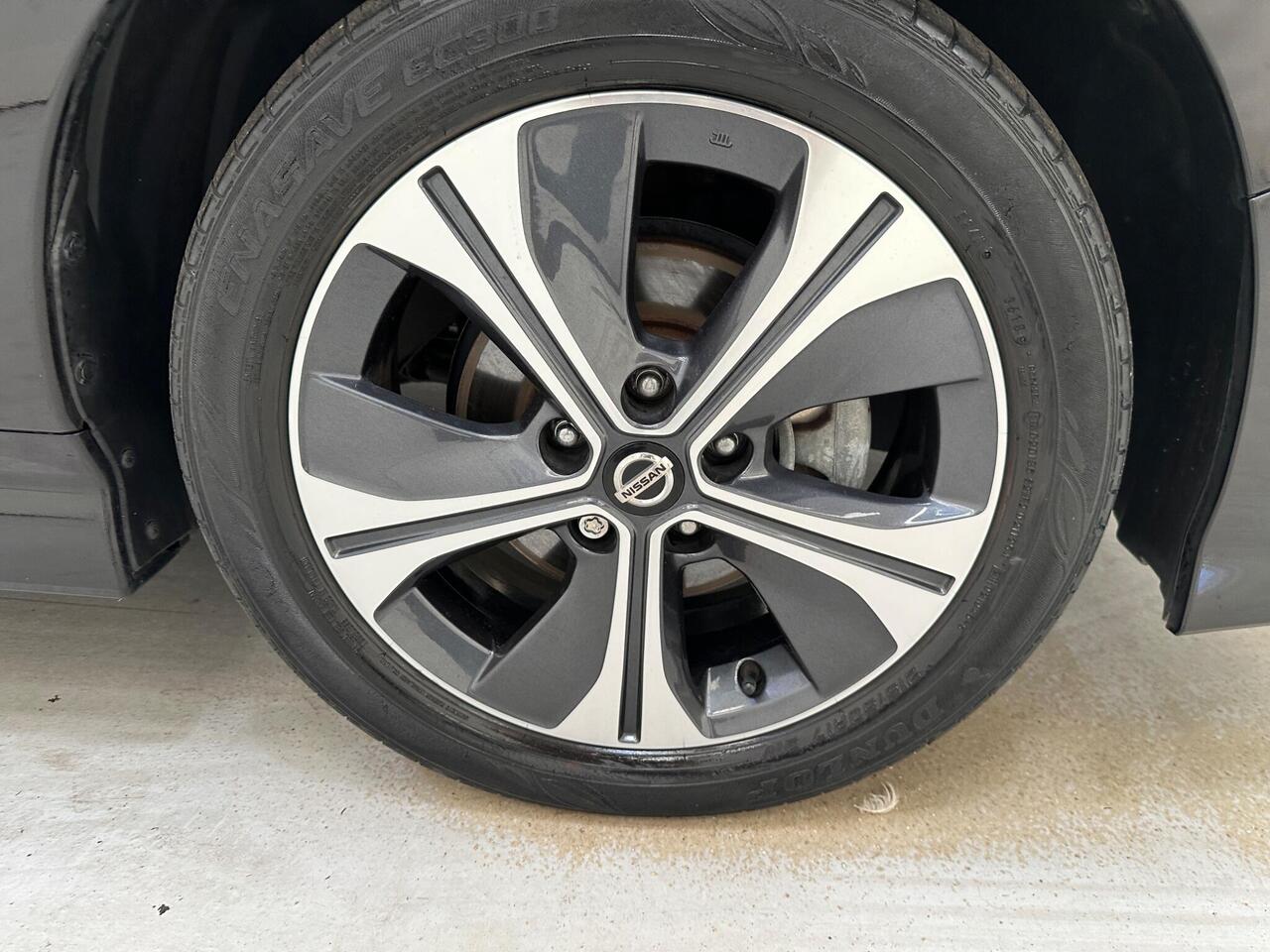 Nissan Leaf LT19GYF