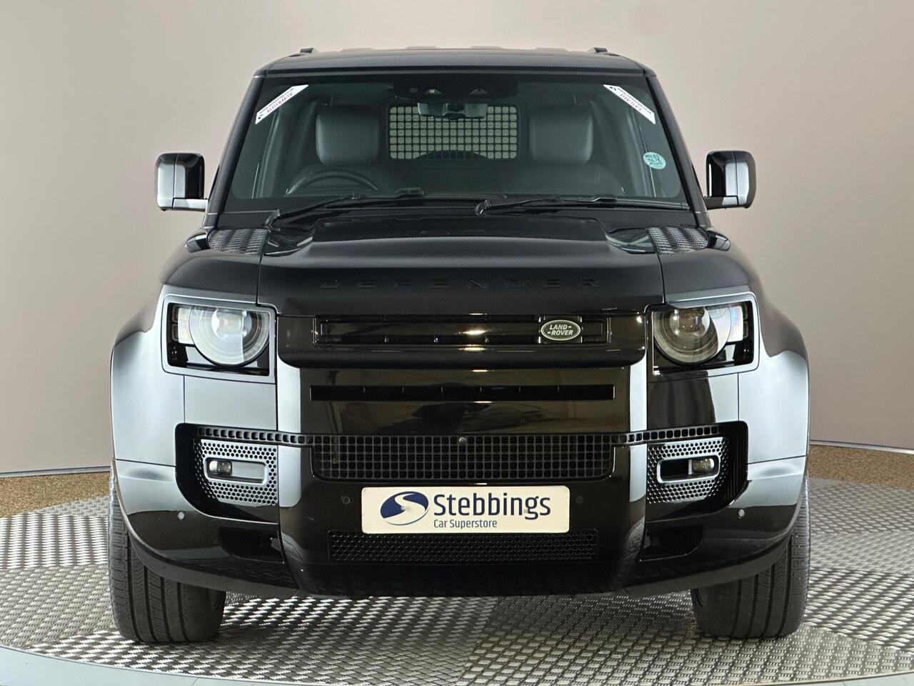 Land Rover Defender 90 WG25BLZ