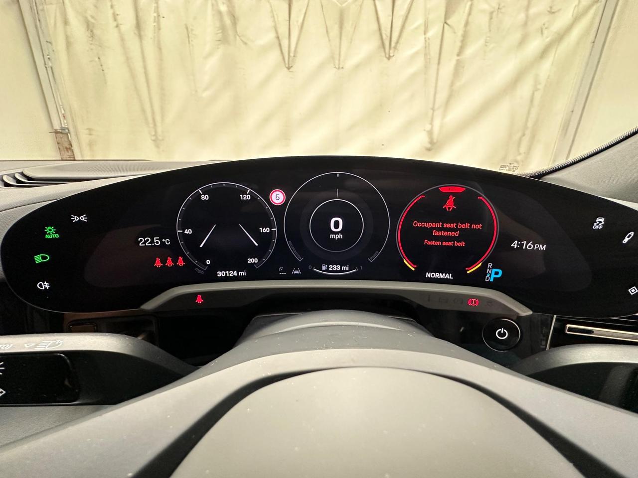 Porsche Taycan LB22MVG
