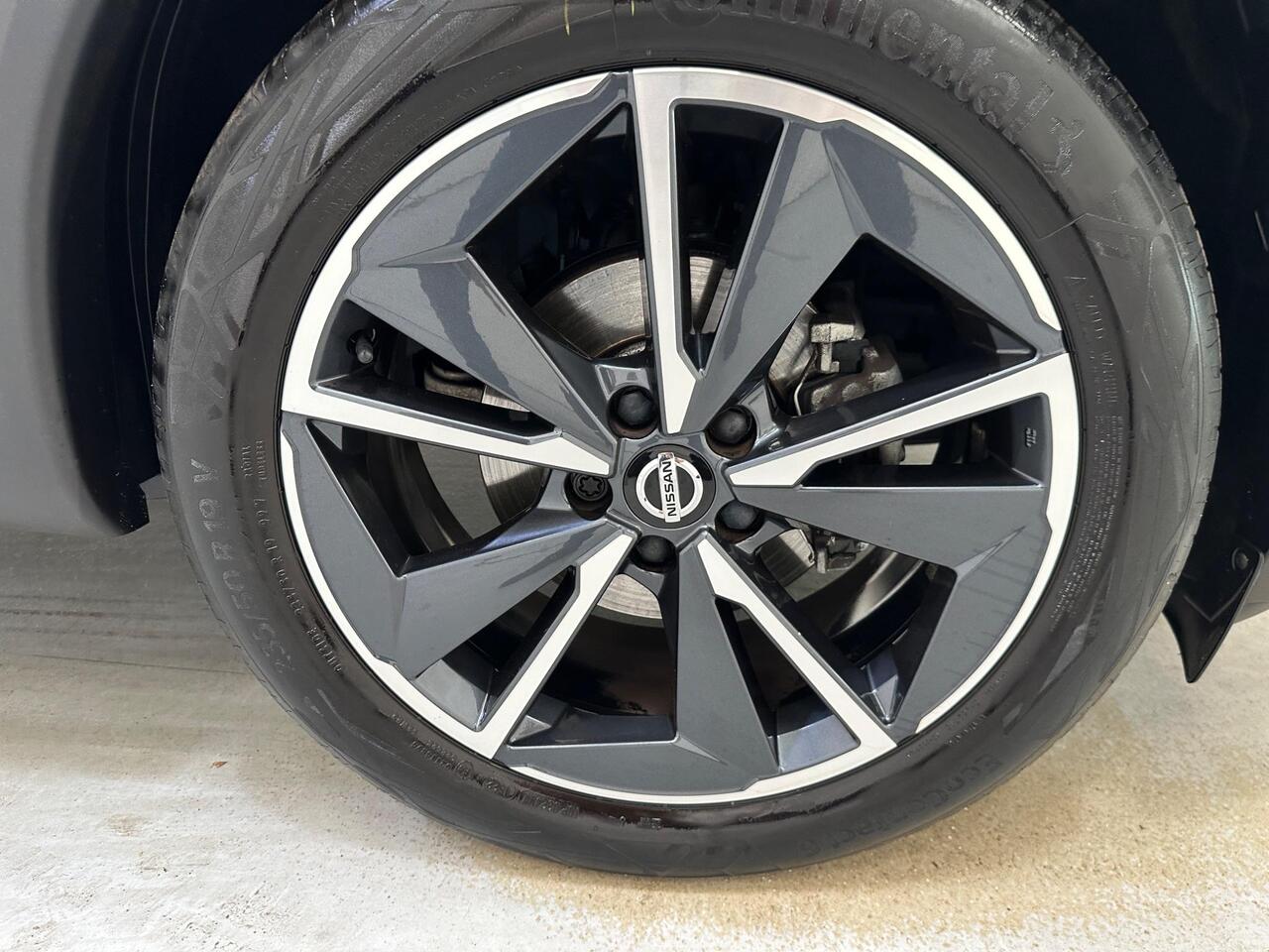 Nissan Qashqai YB22GZV