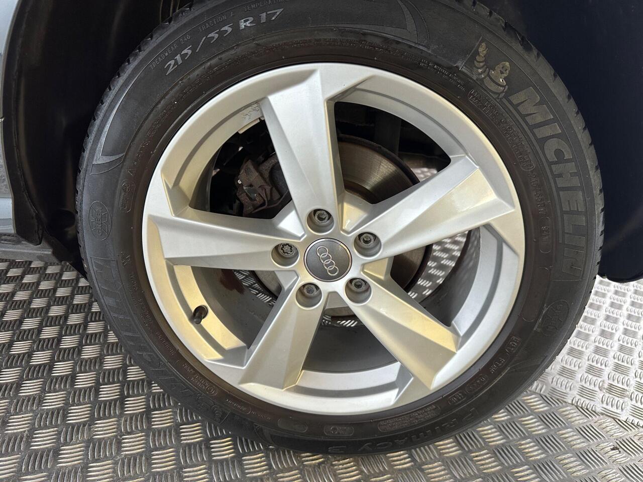 Audi Q2 OE66YSU