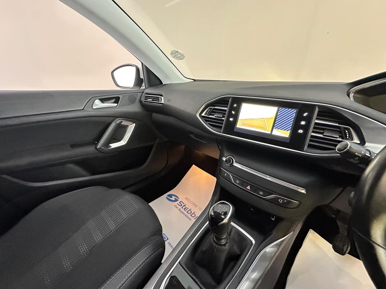 Peugeot 308 SW YB21VWC