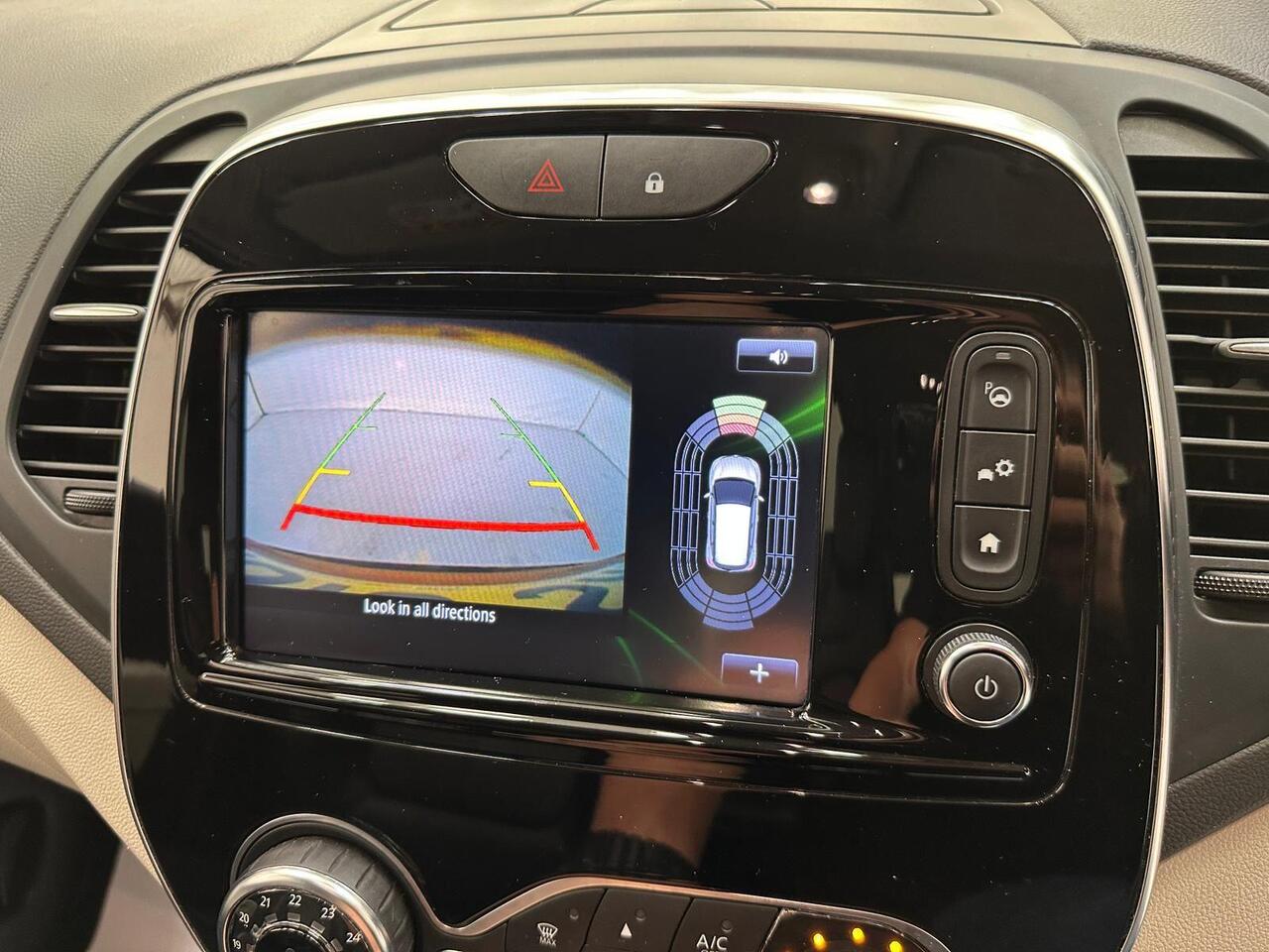 Renault Captur AU19SRZ