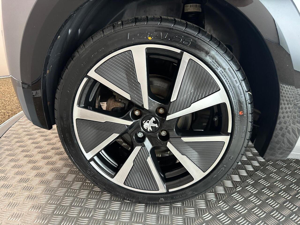 Peugeot E-208 KW20NRY