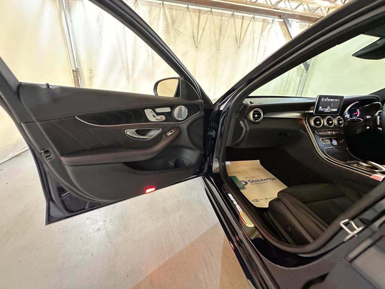 Mercedes-Benz C Class KE67KHP