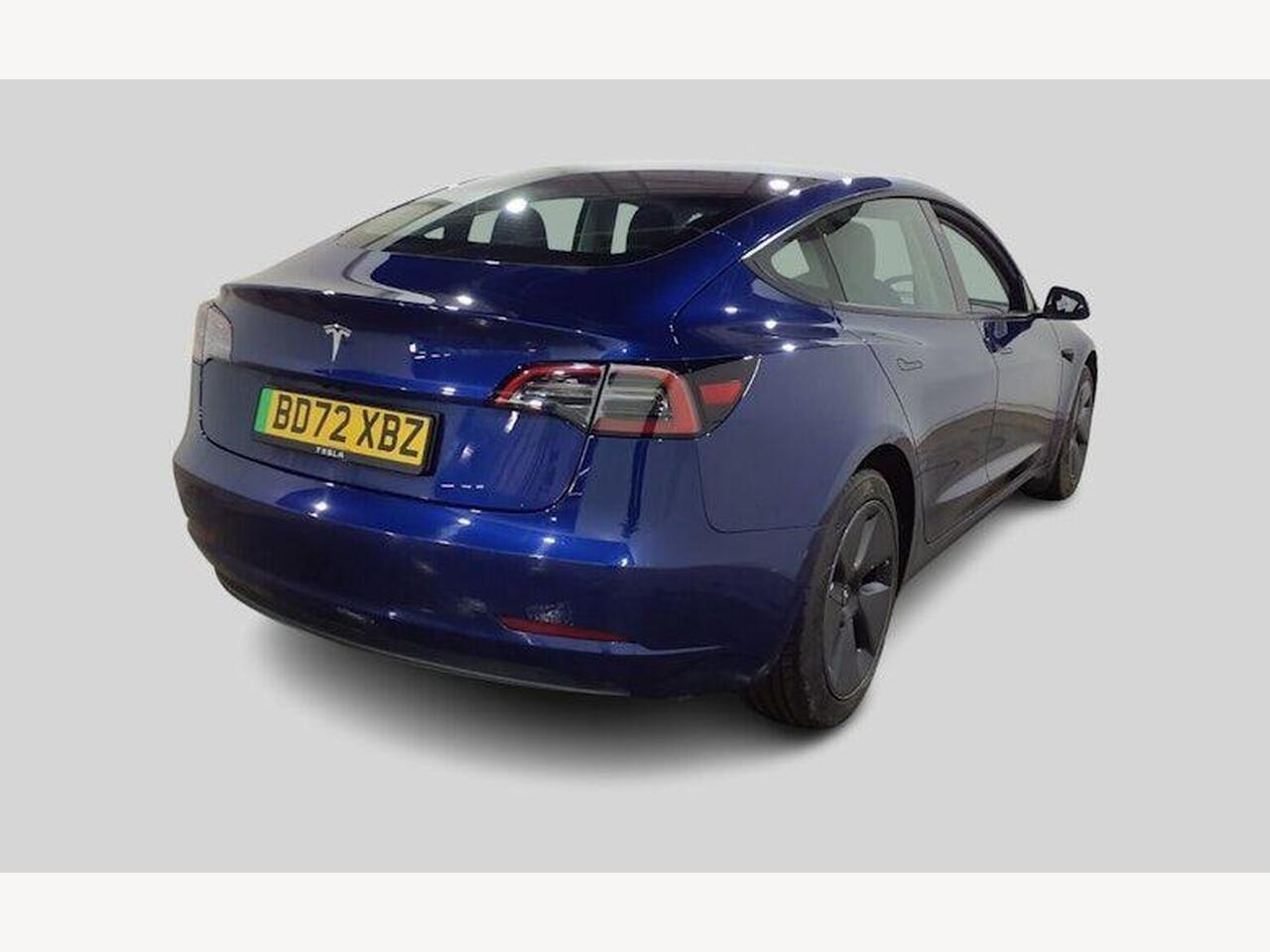 Tesla Model 3 BD72XBZ
