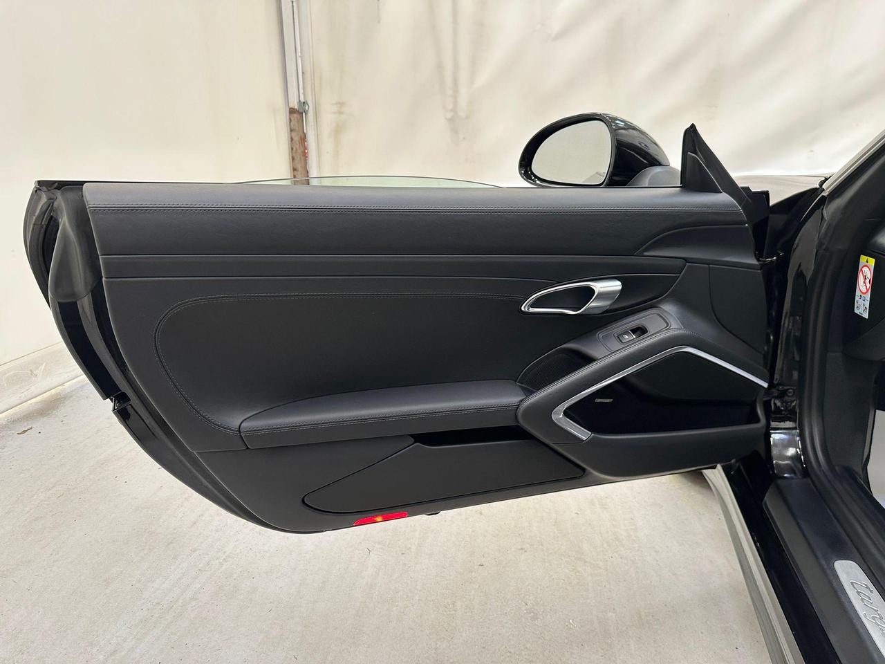 Porsche 911 PX18YDL