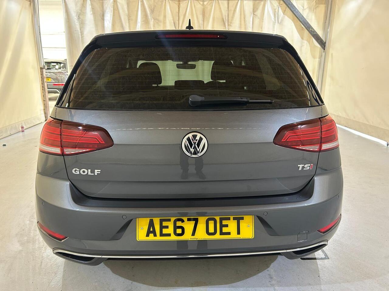 Volkswagen Golf AE67OET