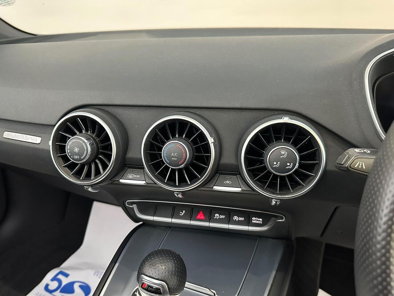 Audi TT SR15EYT