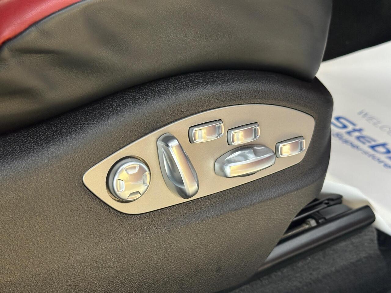 Porsche Macan AP24DWK