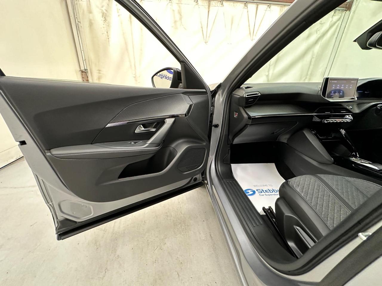 Peugeot 2008 AF73DWW