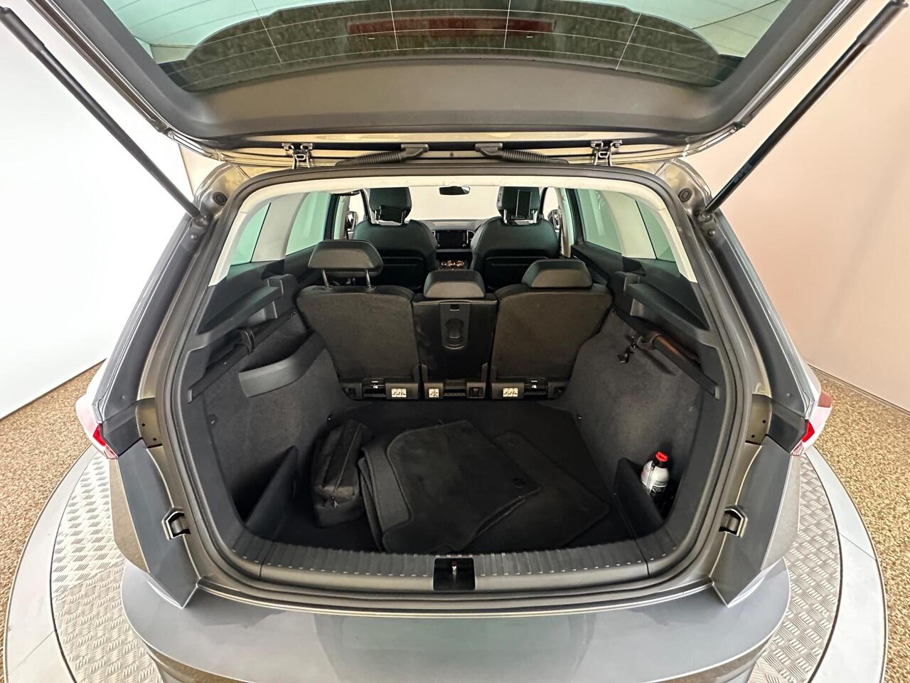 Skoda Karoq LF23SFO