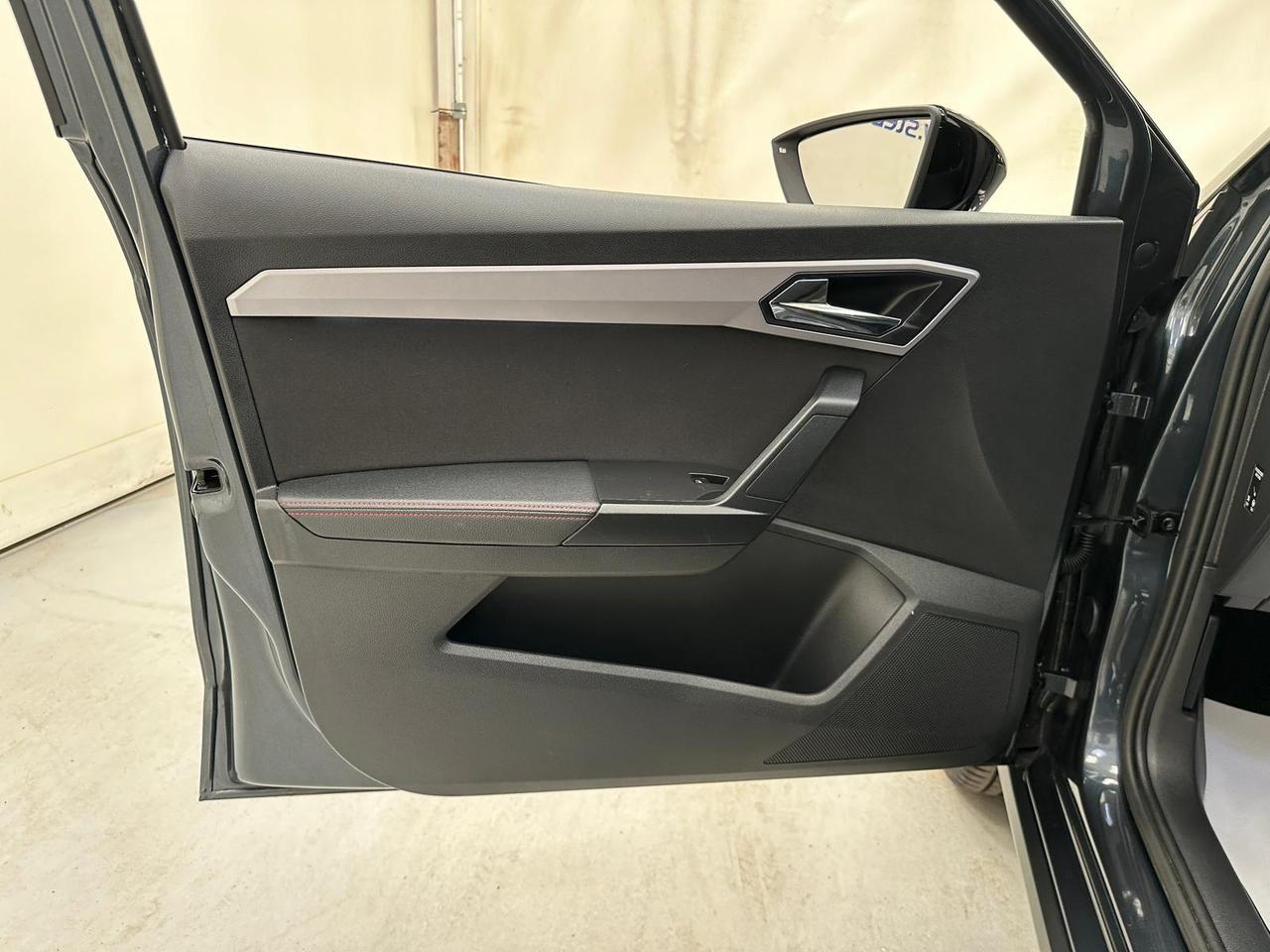 SEAT Arona DG70CZC