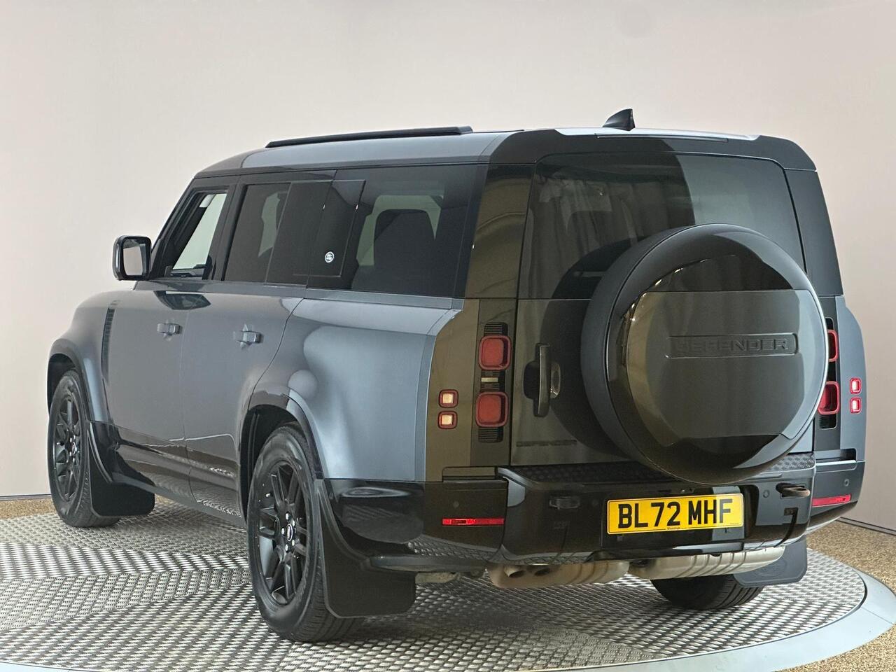 Land Rover Defender 130 BL72MHF