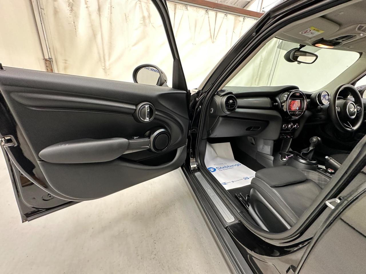 MINI Hatch ND68SXJ