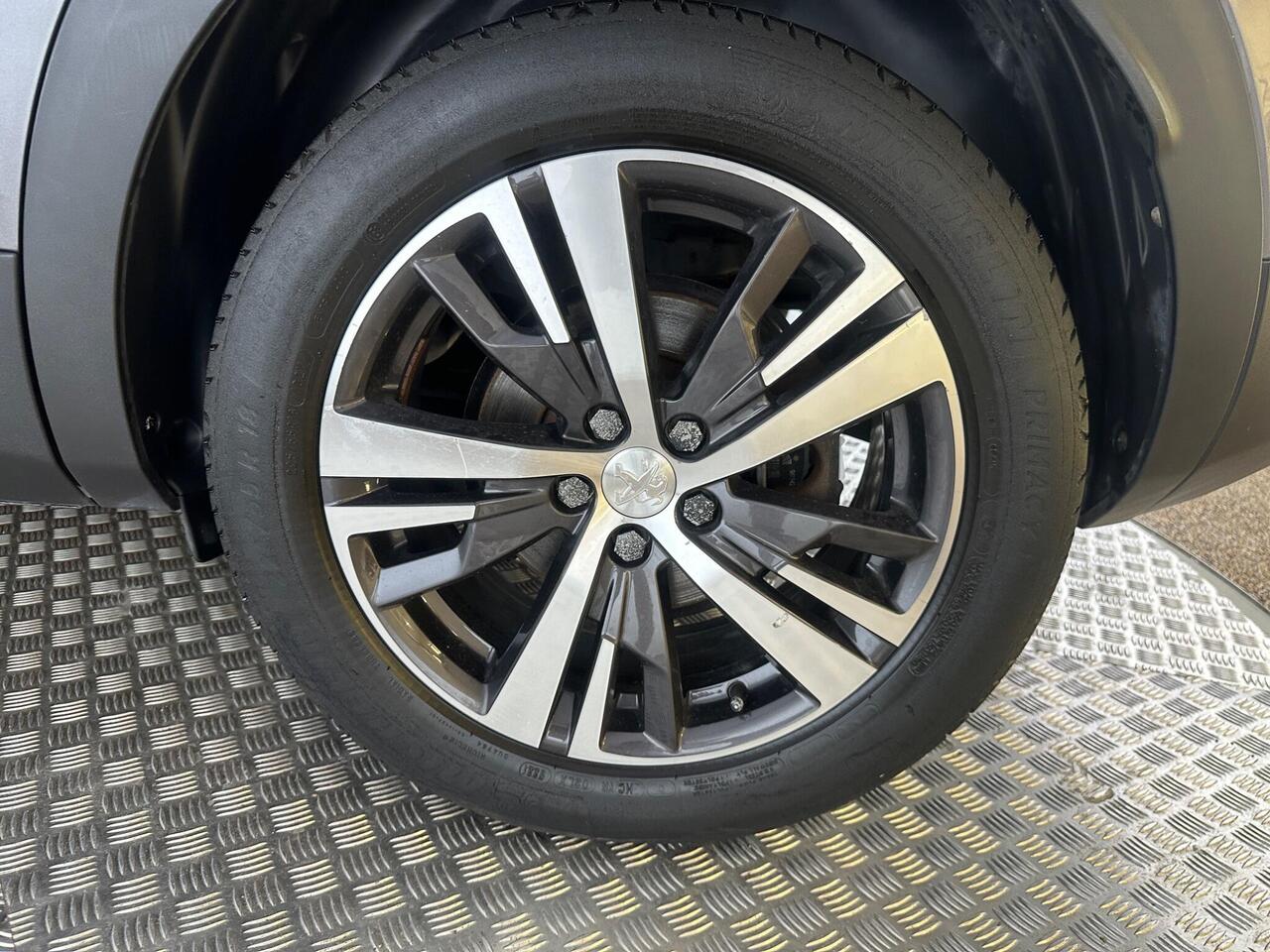 Peugeot 3008 GJ22AHX