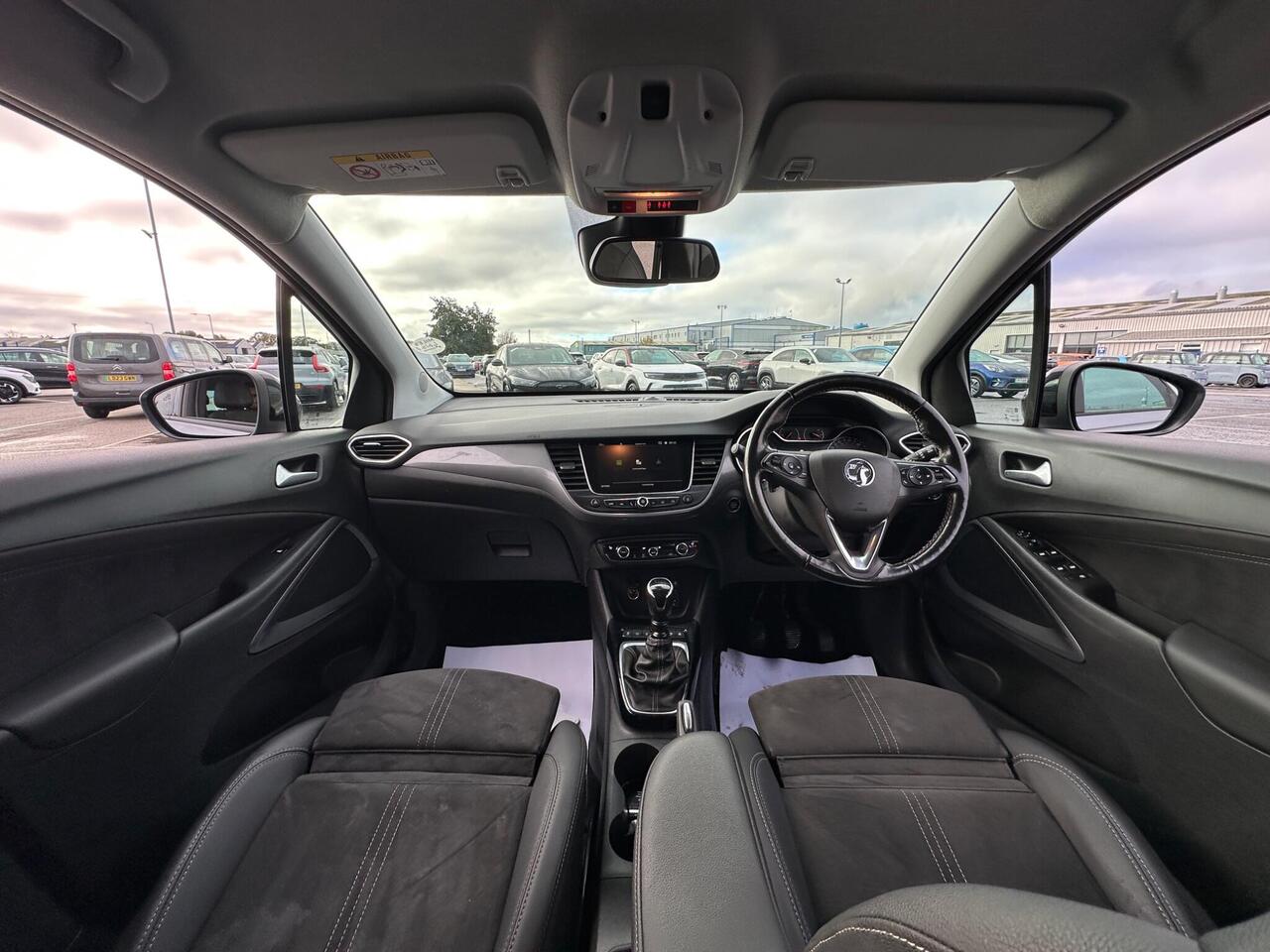 Vauxhall Crossland SH22LWL