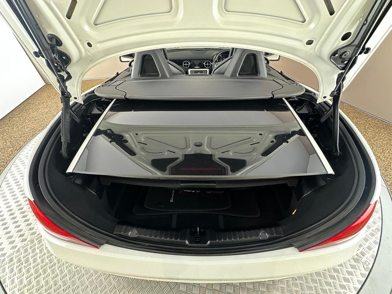 Mercedes-Benz SLC WD67PHX