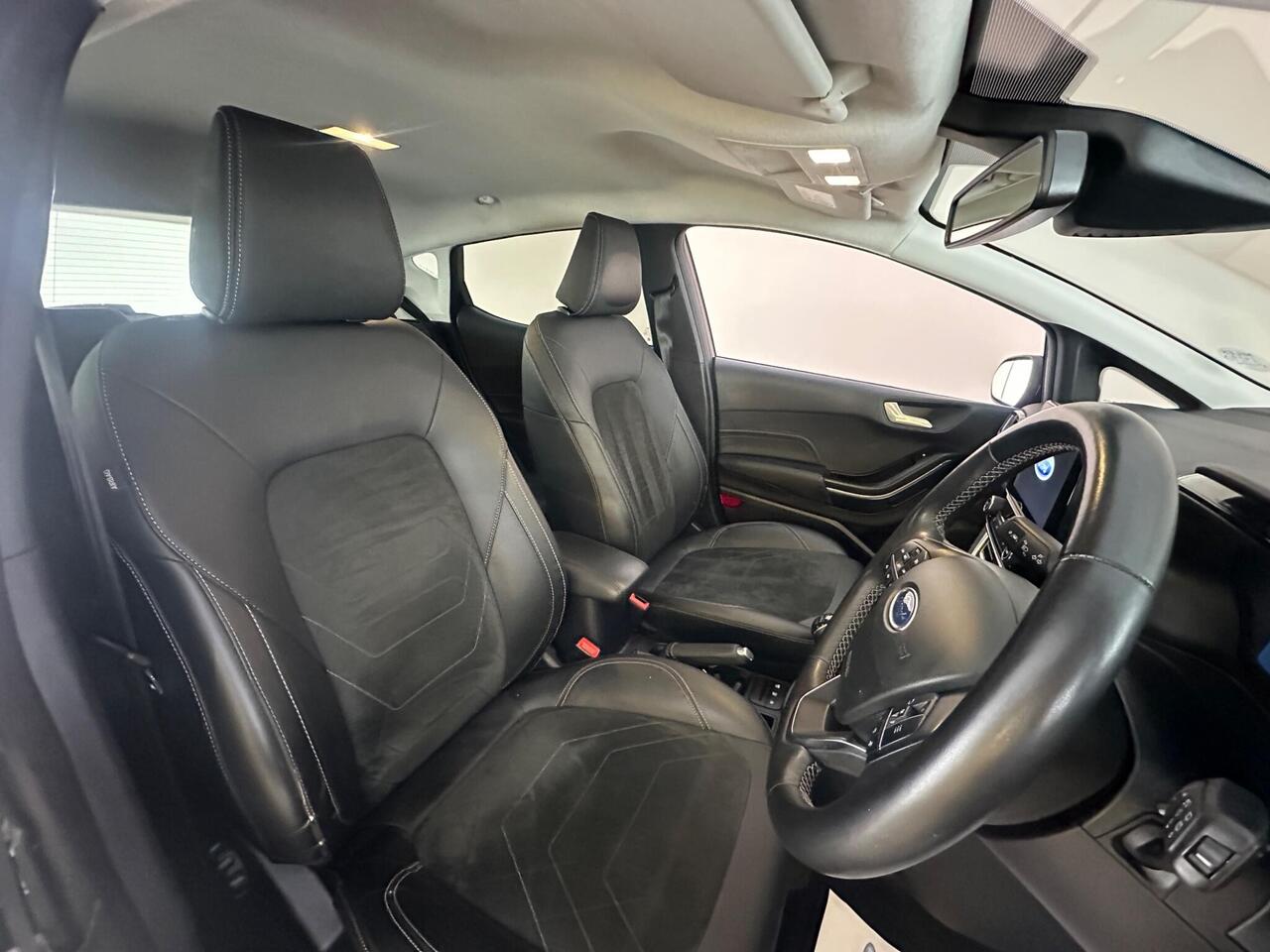 Ford Fiesta MH72KGP