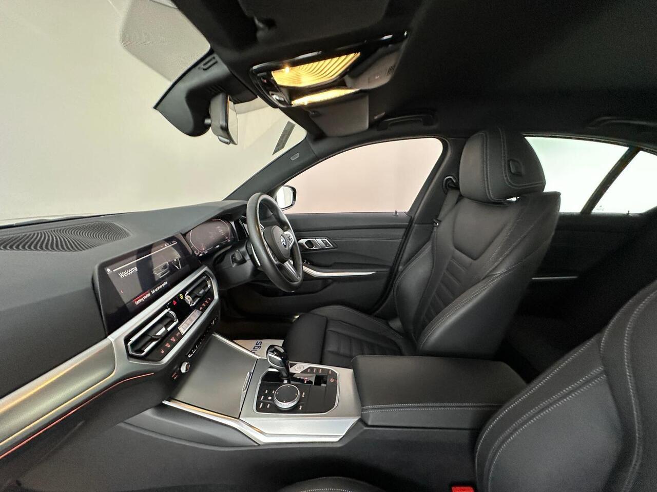 BMW 3 Series AP21DVK