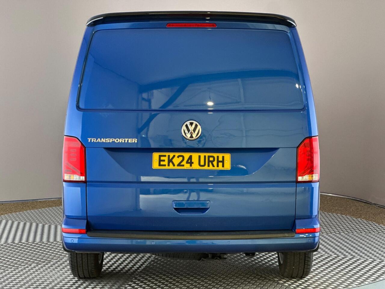 Volkswagen Transporter EK24URH