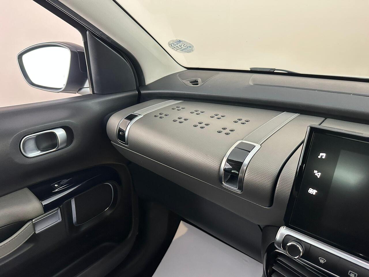 Citroen C4 Cactus LG20GGU
