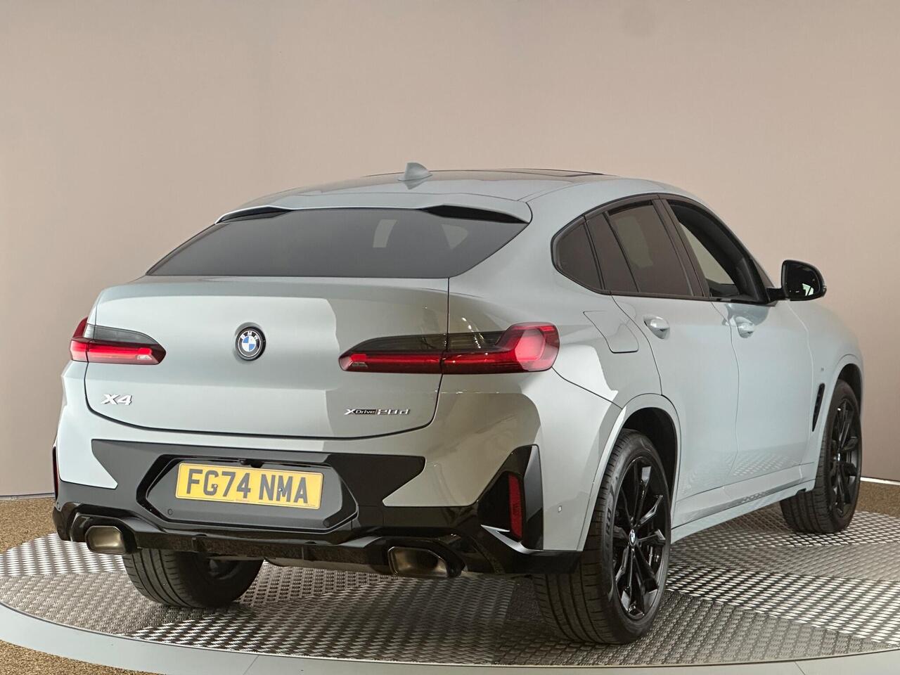 BMW X4 FG74NMA