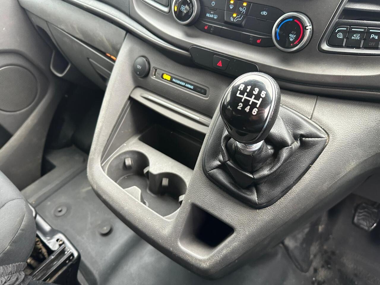 Ford Tourneo Custom FL72KVT