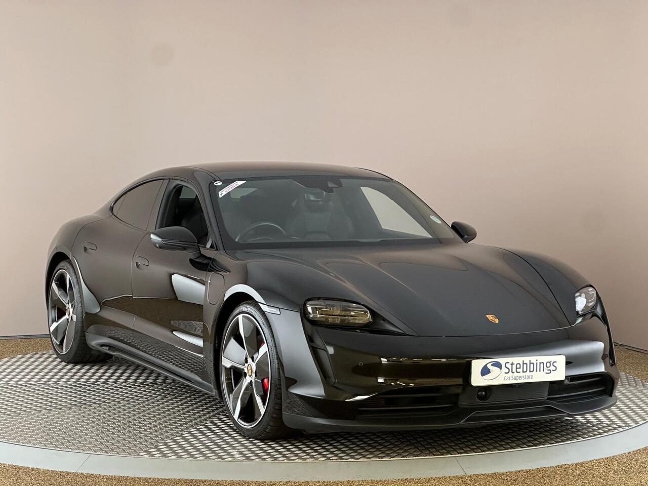 Porsche Taycan YY72RZZ