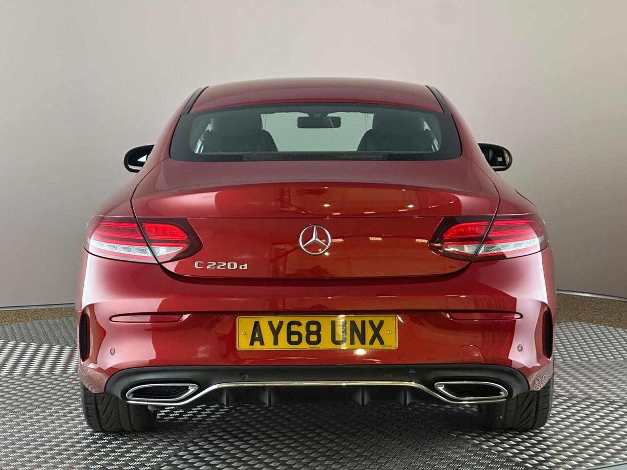 Mercedes-Benz C Class AY68UNX