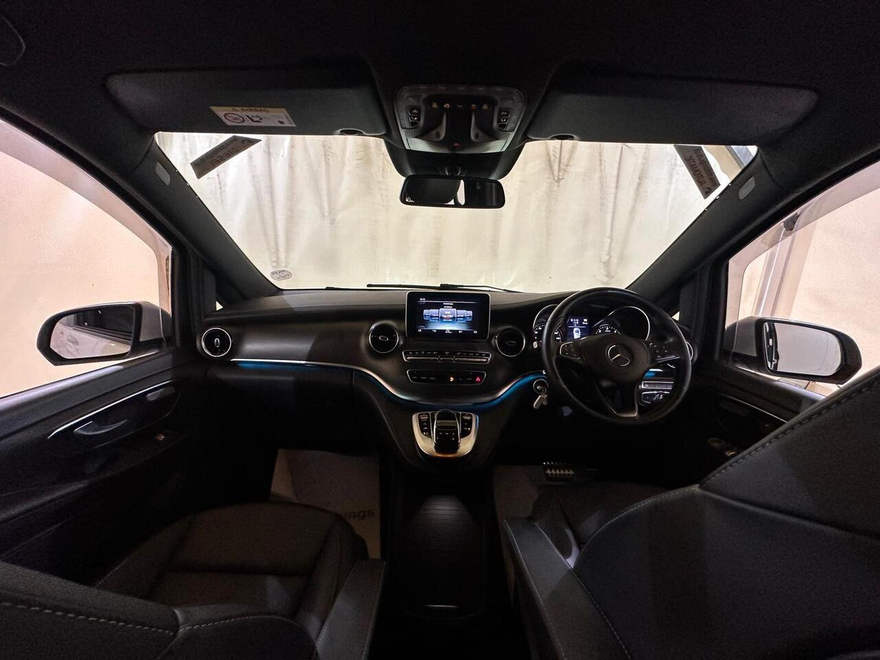 Mercedes-Benz V Class LR20TUV