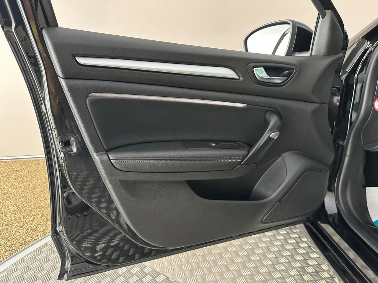 Renault Megane BK71KVL