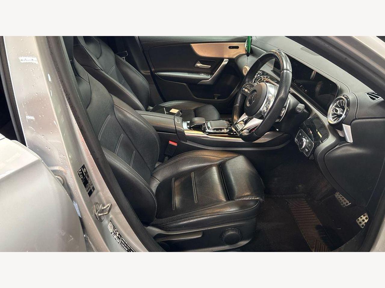 Mercedes-Benz A Class RK19AWY